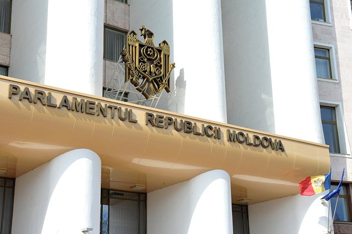 Audierile în Comisia de anchetă pentru elucidarea imixtiunii în politica internă a Moldovei a Fundației ”Open Dialog” au fost reprogramate