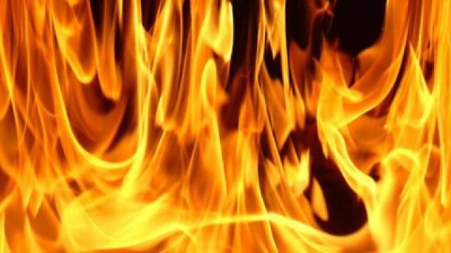TRAGEDIE: Două persoane au decedat în urma unor incendii