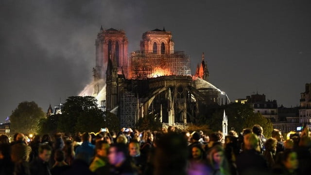 Autoritățile moldovene și-au exprimat compasiunea în legătură cu incendiul de la Catedrala Notre-Dame