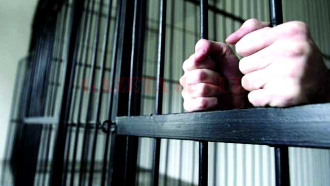 DUPĂ FAPTĂ ŞI RĂSPLATĂ: Doi bărbaţi din Briceni, condamnaţi la pedepse similare pentru violul vecinelor minore