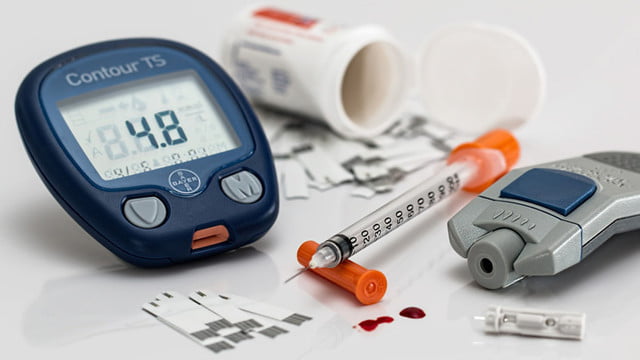 CIFRA ZILEI: Peste 51 de mii de bolnavi de diabet din ţară au primit glucometre gratuite