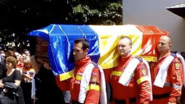 Ceremonie de comemorare pentru echipajul SMURD, căzut la datorie în Moldova