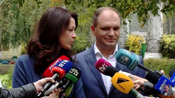 Video // Prestațiile Tatianei Ceban și a Angelei Năstase au fost diferite la întrebările jurnaliștilor