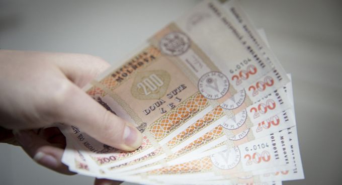 Statul va plăti impozitele din salariu pentru moldovenii care vor reveni acasă și se vor angaja în câmpul muncii