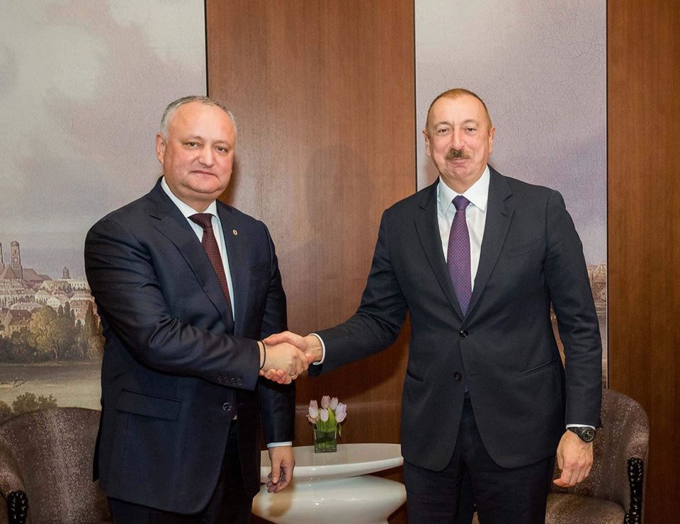 Igor Dodon a avut o întrevedere de lucru cu Președintele Republicii Azerbaidjan, Ilham Aliyev