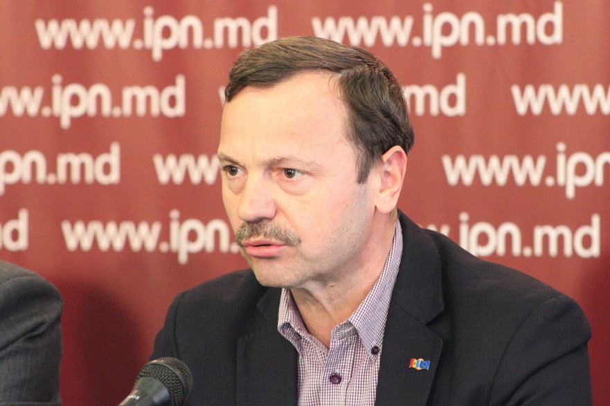 Vasile Năstase atacă inițiativa ONG-urilor care au anunțat un așa-numit exit-poll la telefon