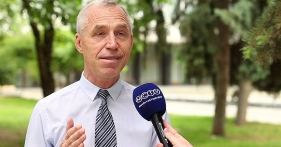 Expertul economic, Gheorghe Costandachi, s-a adresat către politicienii din Moldova “care sunt gata să-și vândă și unghiile de la picioare”