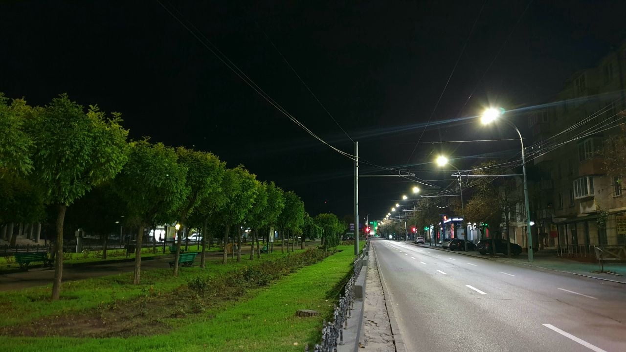 Iluminatul de tip LED, tot mai mult pe străzile capitalei