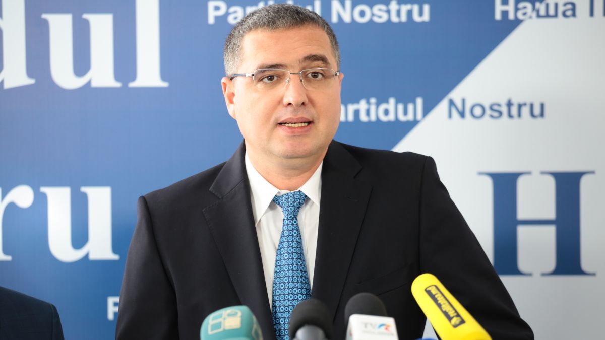 Renato Usatîi, supărat pe presa de la Chișinău: Toți bat doar în mine