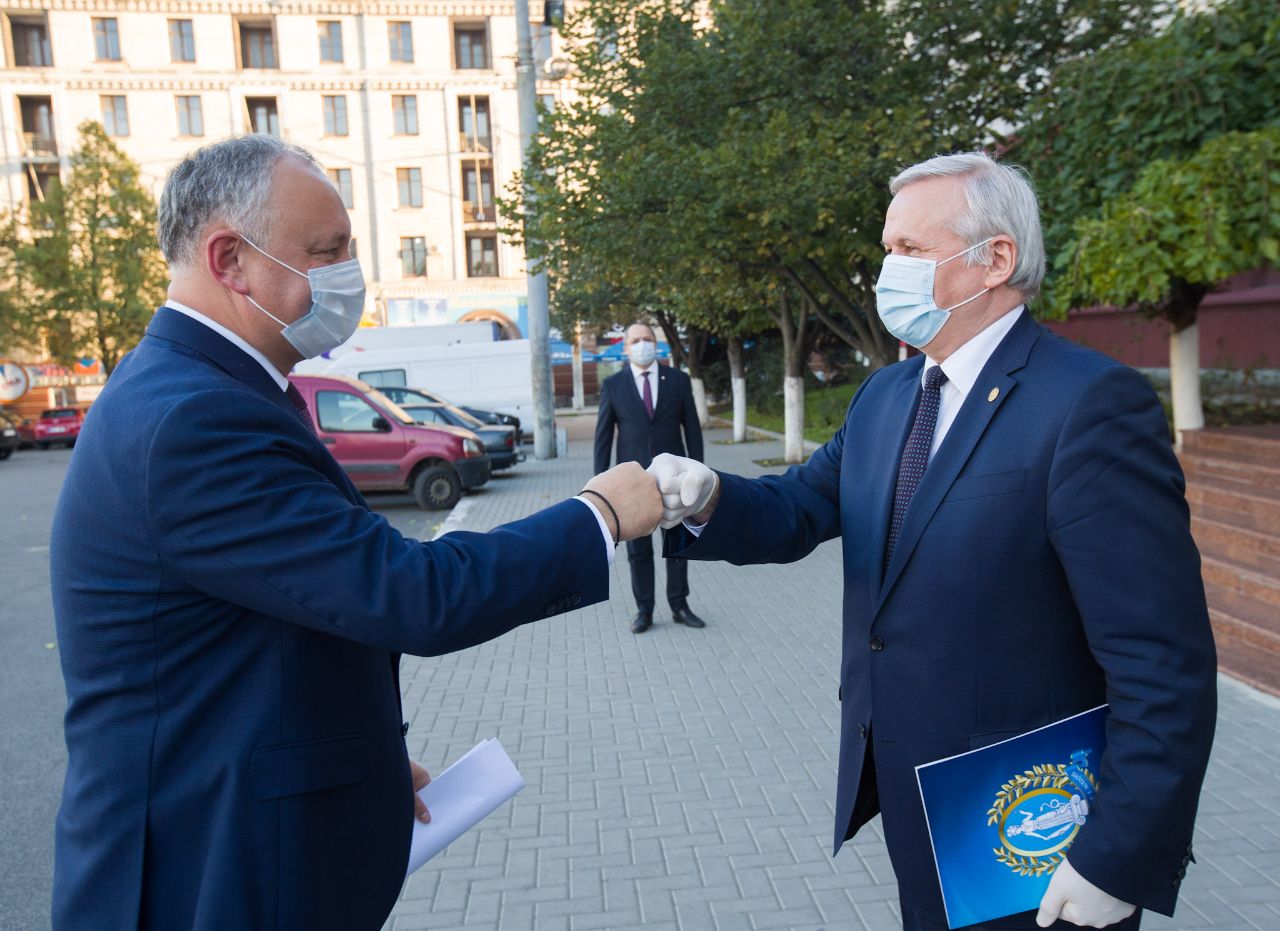 FOTO // Restabilirea statutului Academiei de Științe a Moldovei – una dintre prioritățile lui Igor Dodon pentru al doilea mandat la funcția de președinte al țării