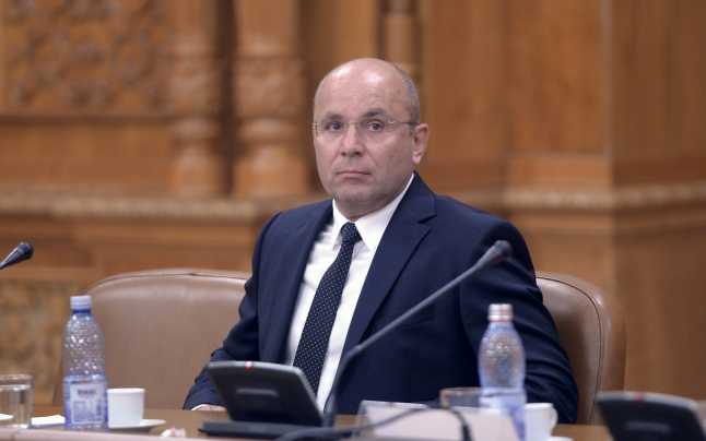 Cozmin Gușa: Sandu a ajuns președinte pe filiera ruso-germană